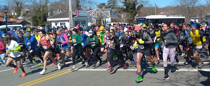 Start Line of the 2020 Martha's Vineyard Amity Island Relay and 20-Miler.