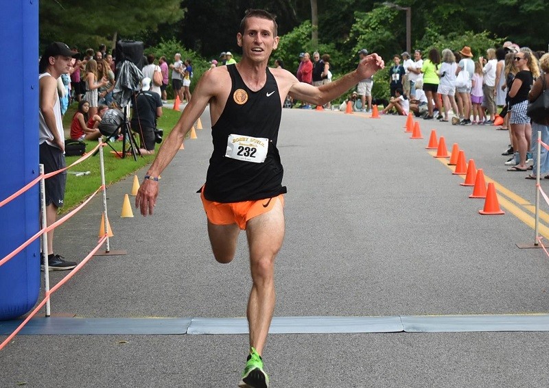 What Running a Mile Every Day for a Month Did to This Guy's Body